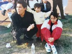 拒绝,孩子练体育,家长玩手机,KaiBao,Sports,开宝体育,体育直播,体育赛事,APP下载,官方网地址