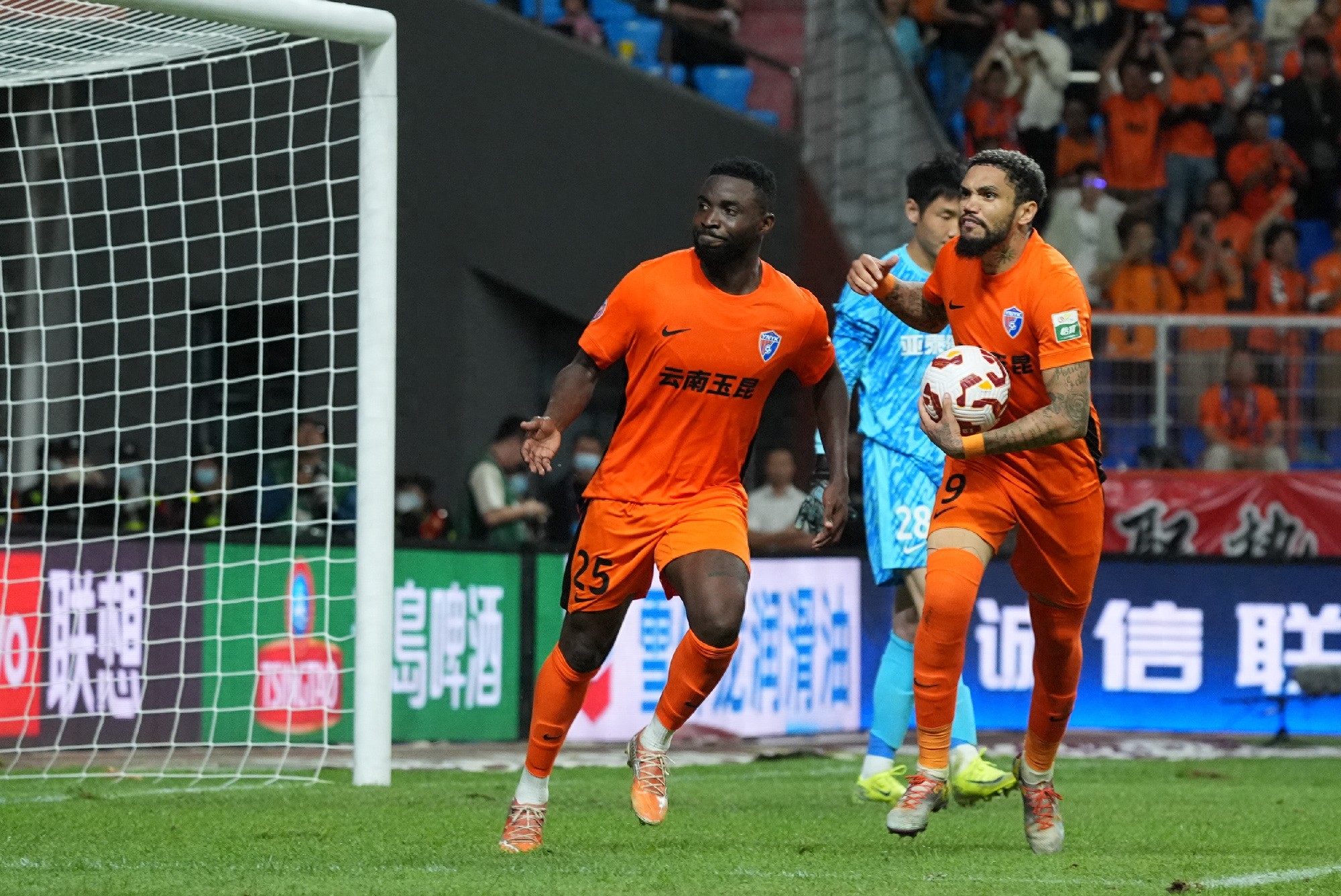 钟楚曦疑似,开启新恋情,与年轻帅哥,KaiBao,Sports,开宝体育,体育直播,体育赛事,APP下载,官方网地址