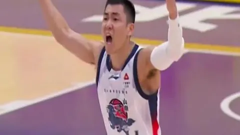 “世界非物质文化遗产：揭秘古木拱桥的智慧瑰宝”